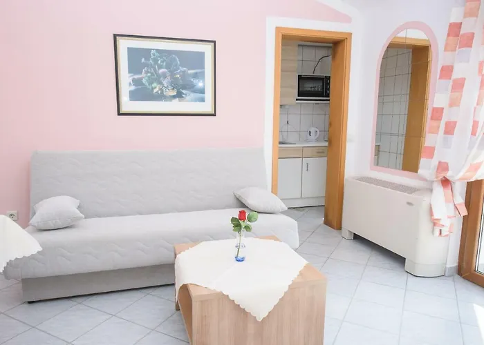 San Jozef Apartman *